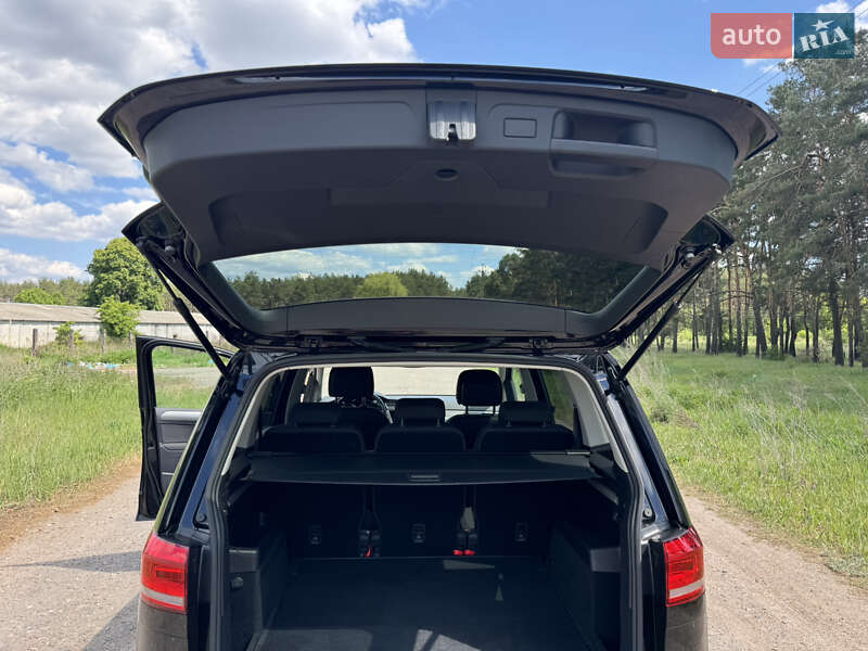 Микровэн Volkswagen Touran 2020 в Броварах