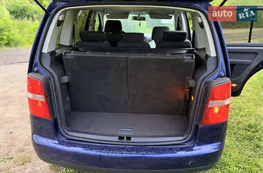 Мінівен Volkswagen Touran 2003 в 