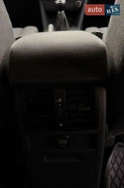 Мінівен Volkswagen Touran 2003 в 
