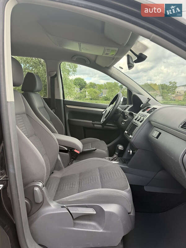 Мінівен Volkswagen Touran 2009 в Білій Церкві
