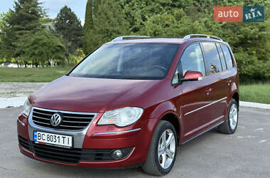Минивэн Volkswagen Touran 2007 в Ровно