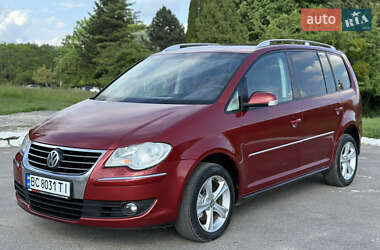 Минивэн Volkswagen Touran 2007 в 