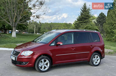 Минивэн Volkswagen Touran 2007 в 