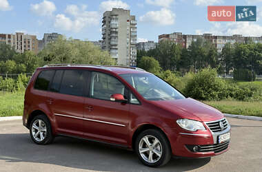 Минивэн Volkswagen Touran 2007 в 