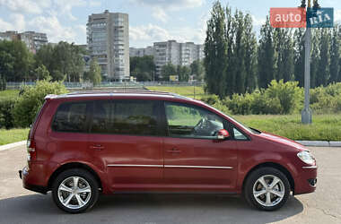 Минивэн Volkswagen Touran 2007 в 