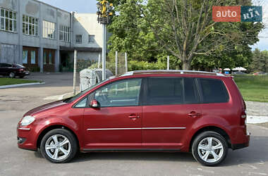 Минивэн Volkswagen Touran 2007 в 