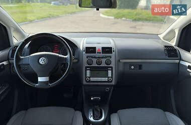 Минивэн Volkswagen Touran 2007 в 