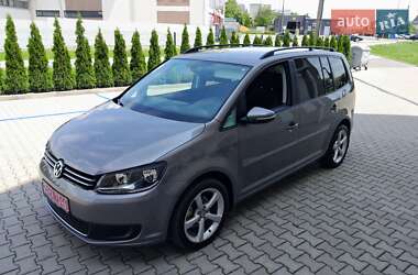 Минивэн Volkswagen Touran 2011 в 