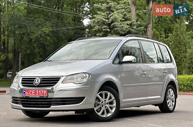 Минивэн Volkswagen Touran 2009 в Виннице