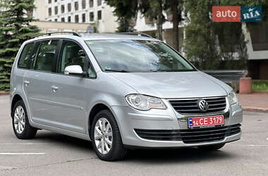 Мінівен Volkswagen Touran 2009 в Вінниці