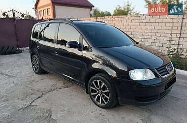 Мінівен Volkswagen Touran 2006 в 