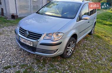 Минивэн Volkswagen Touran 2009 в Косове