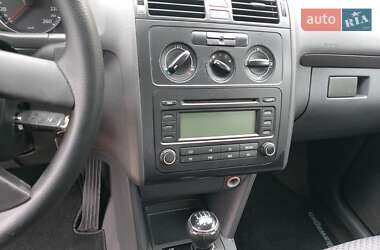 Минивэн Volkswagen Touran 2004 в 