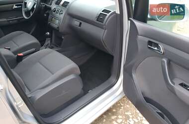 Минивэн Volkswagen Touran 2004 в 