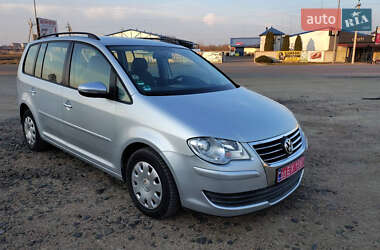 Минивэн Volkswagen Touran 2010 в Ковеле