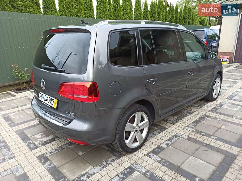 Мінівен Volkswagen Touran 2013 в Самборі