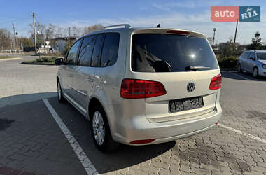 Минивэн Volkswagen Touran 2013 в 