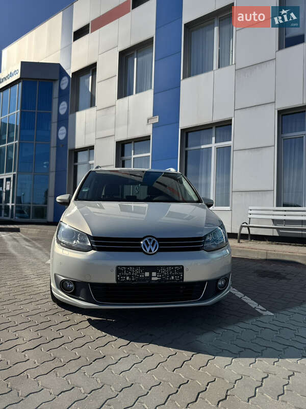 Минивэн Volkswagen Touran 2013 в Ковеле