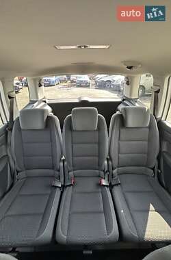 Минивэн Volkswagen Touran 2013 в 