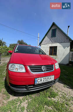 Минивэн Volkswagen Touran 2006 в Черкассах
