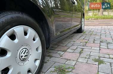 Мінівен Volkswagen Touran 2005 в 