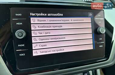 Микровэн Volkswagen Touran 2019 в 