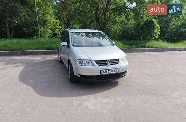 Минивэн Volkswagen Touran 2006 в 