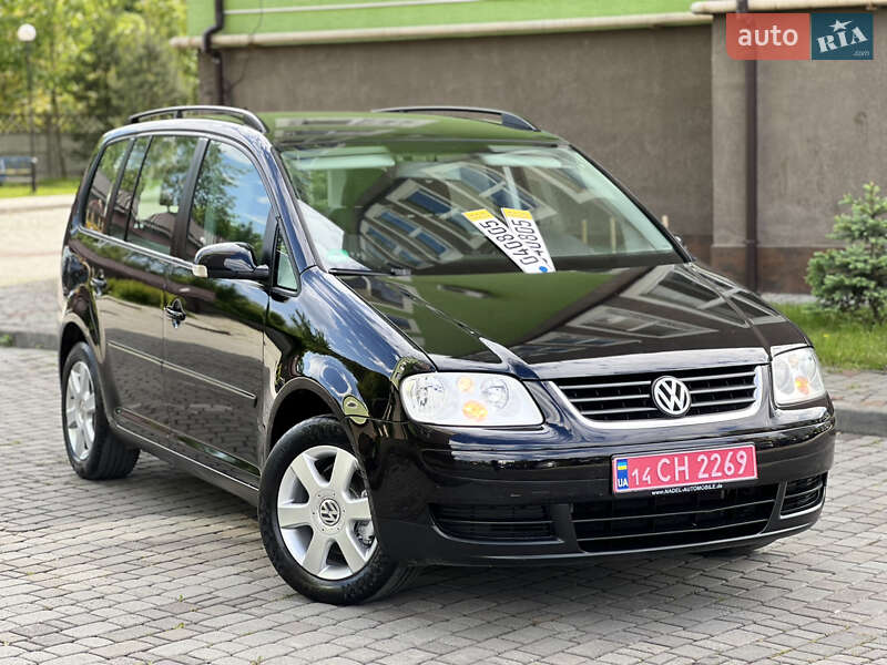 Мінівен Volkswagen Touran 2006 в Івано-Франківську
