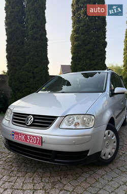 Мінівен Volkswagen Touran 2004 в Луцьку