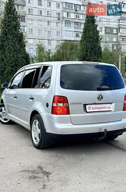 Мінівен Volkswagen Touran 2005 в 