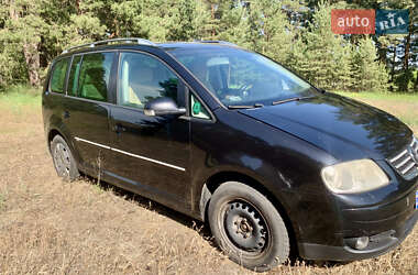 Минивэн Volkswagen Touran 2003 в 