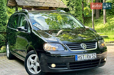 Минивэн Volkswagen Touran 2004 в 