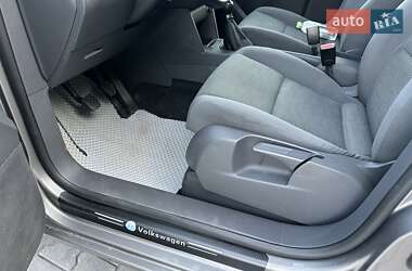 Мінівен Volkswagen Touran 2008 в 