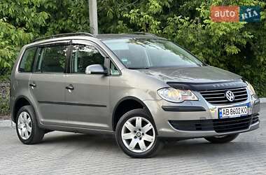 Мінівен Volkswagen Touran 2008 в 