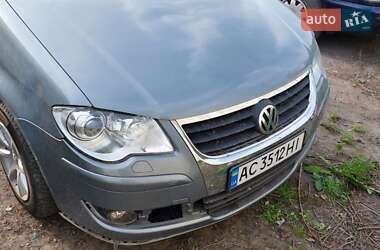 Мінівен Volkswagen Touran 2008 в Луцьку