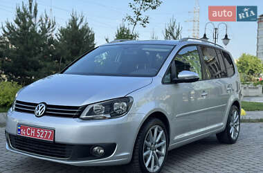 Минивэн Volkswagen Touran 2010 в Ивано-Франковске