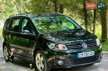 Мінівен Volkswagen Touran 2012 в 