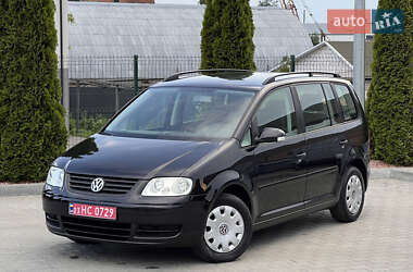 Минивэн Volkswagen Touran 2005 в 