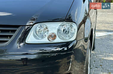 Минивэн Volkswagen Touran 2005 в 