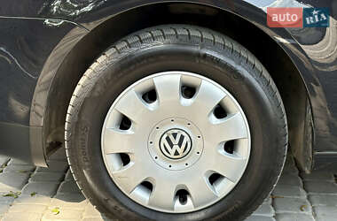 Минивэн Volkswagen Touran 2005 в 