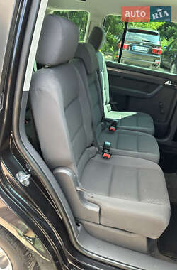 Минивэн Volkswagen Touran 2006 в 