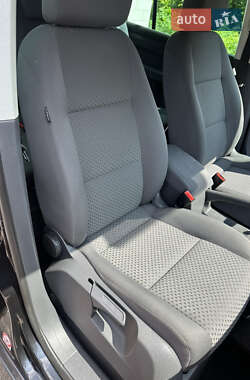 Минивэн Volkswagen Touran 2006 в 