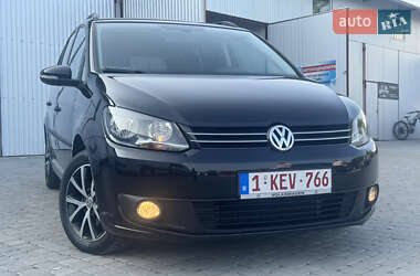 Минивэн Volkswagen Touran 2014 в 