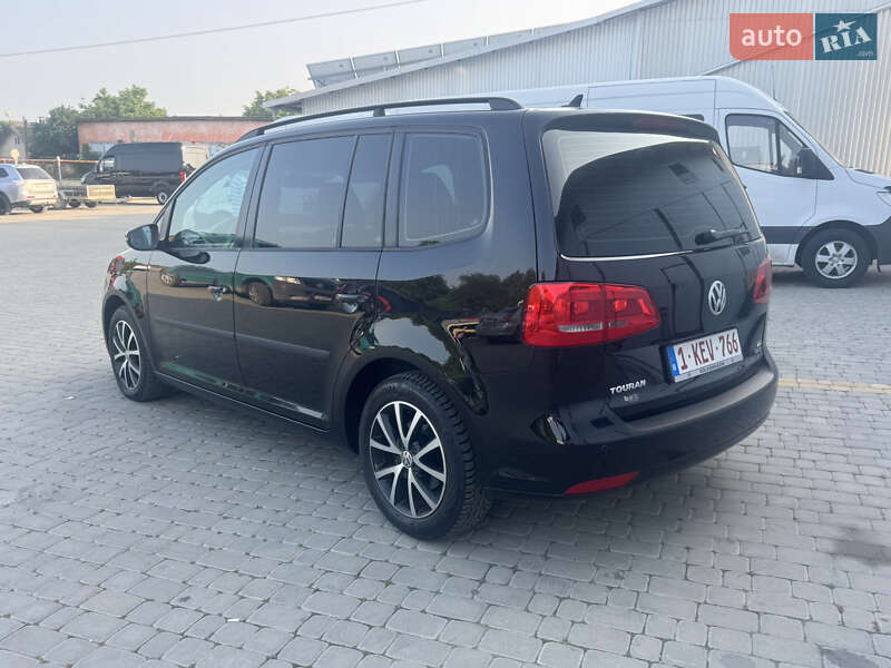 Минивэн Volkswagen Touran 2014 в Коломые