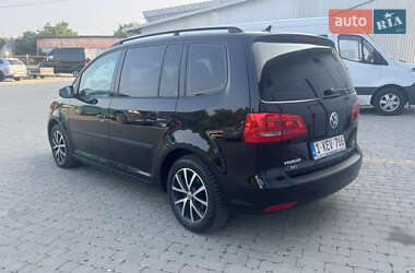 Минивэн Volkswagen Touran 2014 в 
