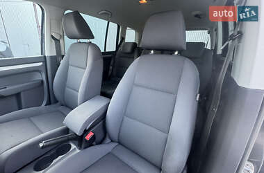 Минивэн Volkswagen Touran 2014 в 