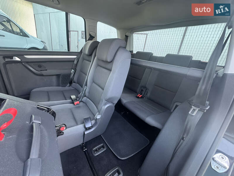 Минивэн Volkswagen Touran 2014 в Коломые