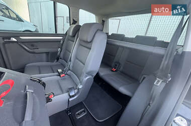 Минивэн Volkswagen Touran 2014 в 