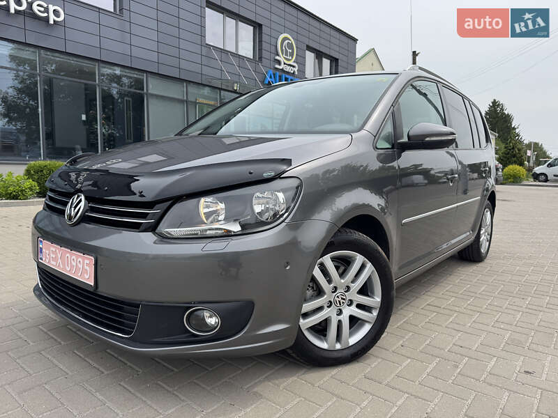 Минивэн Volkswagen Touran 2011 в Белой Церкви