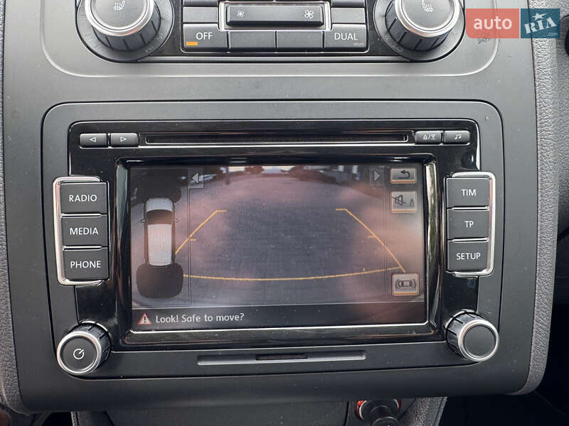 Минивэн Volkswagen Touran 2011 в Белой Церкви